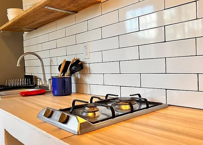 Beautiful & Cozy With Pool / Apartment *